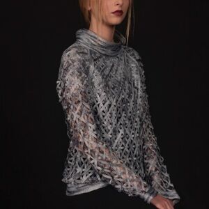 Pe De Chumbo Handmade Open Knit Woven Cocktail Party Top  Gold, Bronze, Black